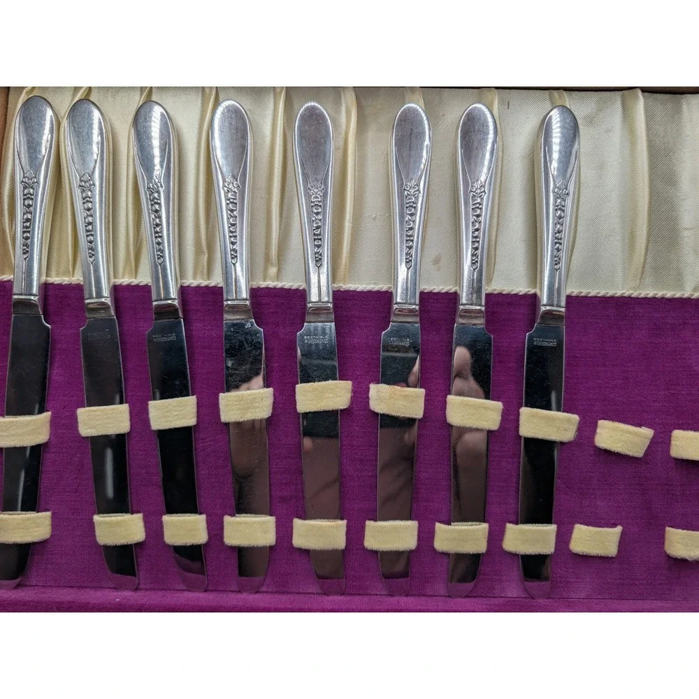 Vtg 1941 WM Rogers Priscilla Lady Ann Silverplate MCM Floral 47pc Flatware w Box